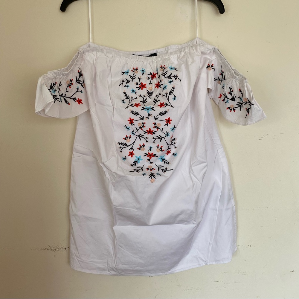 Cynthia Steffe White Off The Shoulder Embroidered Dress 8